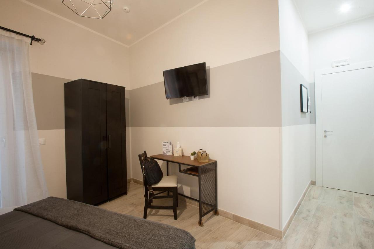 6Th Land - Rent Rooms Affittacamere La Spezia Buitenkant foto